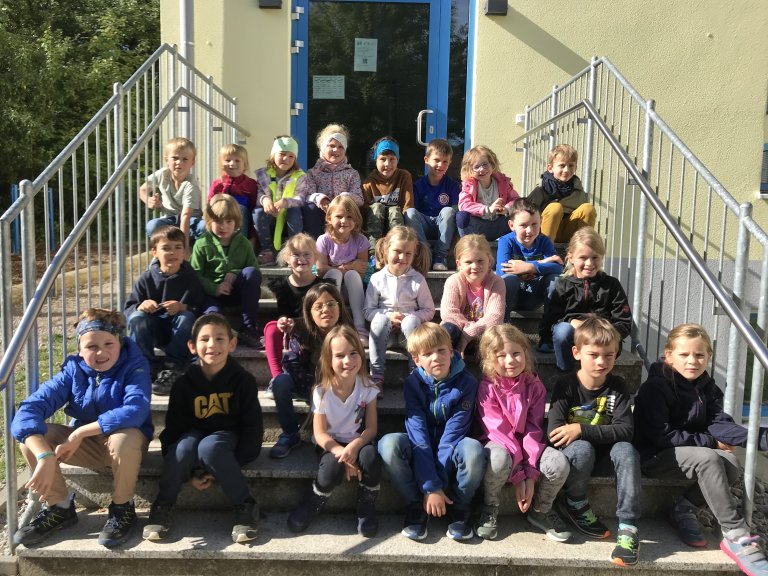 Grossansicht in neuem Fenster: Klassenfoto