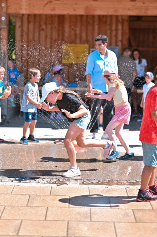 Grossansicht in neuem Fenster: Sommerfest -23